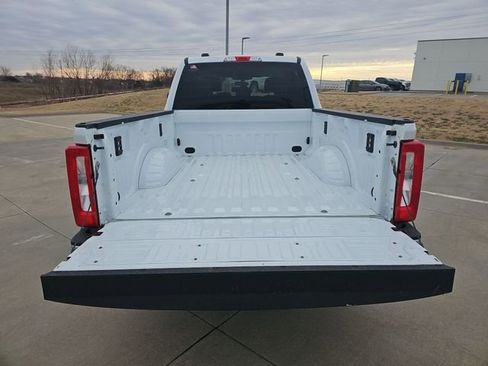 Used 2024 Ford F250 XLT w/ FX4 Off-Road Package AWD/4WD image 25