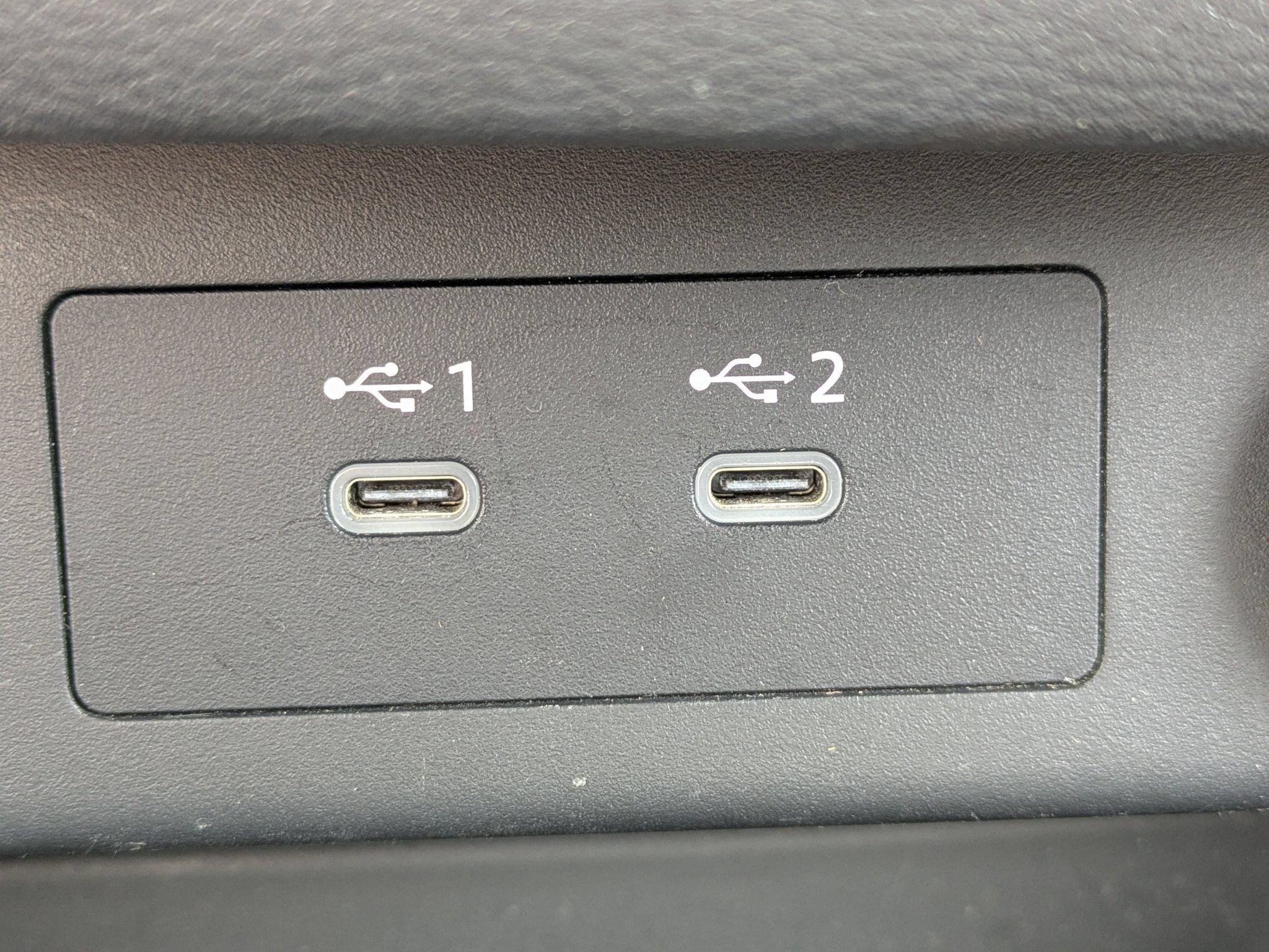 Certified 2025 Nissan Rogue SV FWD image 22