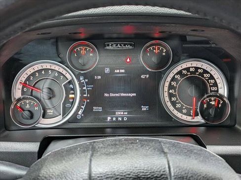 Used 2017 RAM 1500 Big Horn image 14