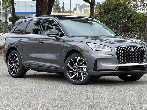 New 2025 Lincoln Corsair Grand Touring w/ Equipment Group 301A image 2