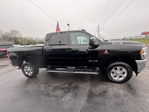 Used 2024 RAM 2500 Big Horn image 7