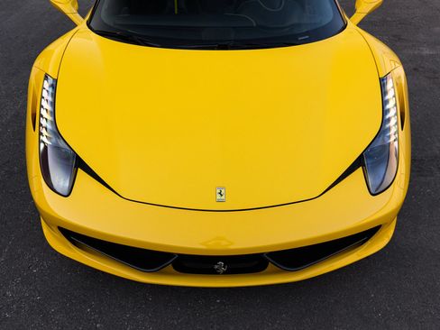 Used 2010 Ferrari 458 Italia Coupe RWD image 6