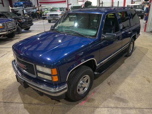 Used 1997 GMC Yukon 4WD 4-Door w/ Marketing Opt Pkg 5 image 15