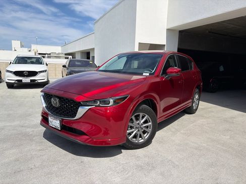 Used 2024 MAZDA CX-5 AWD 2.5 S w/ Preferred Package image 3