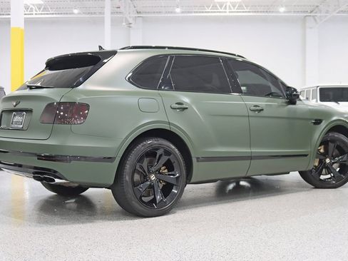 Used 2019 Bentley Bentayga image 9