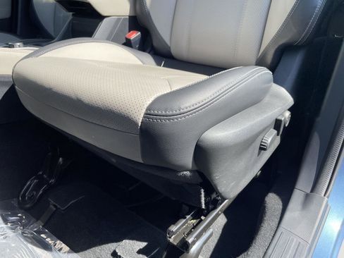 Used 2019 Subaru Forester Limited image 22