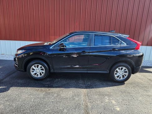 Used 2018 Mitsubishi Eclipse Cross ES image 2