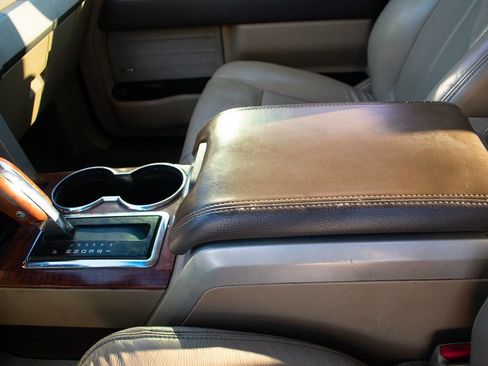 Used 2009 Ford F150 Lariat image 22