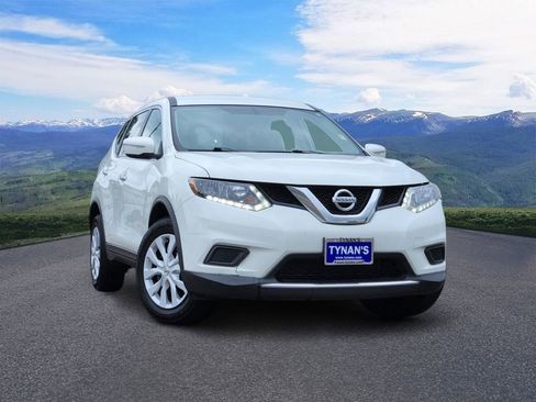 Used 2015 Nissan Rogue S AWD/4WD image 1