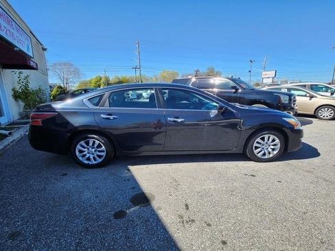 Used 2013 Nissan Altima 2.5 S image 8
