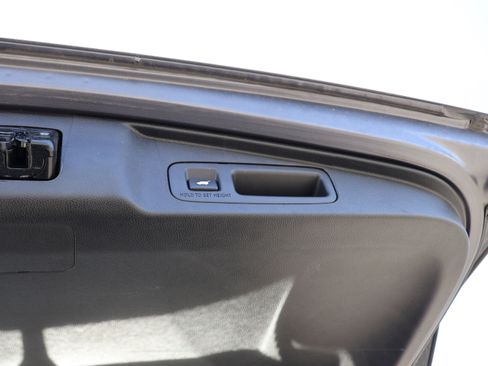 Used 2020 Honda CR-V EX-L image 19