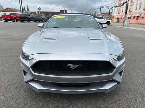 Used 2023 Ford Mustang Premium image 2