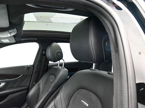 Used 2017 Mercedes-Benz C 63 AMG Sedan image 32