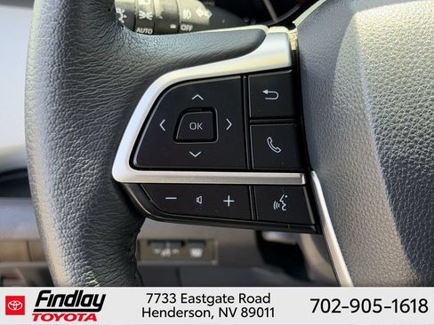 Certified 2026 Toyota Sienna XLE FWD image 23
