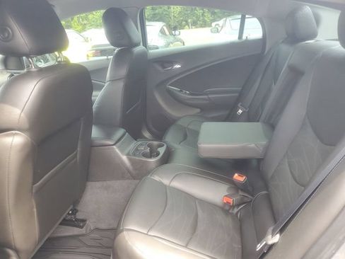 Used 2019 Chevrolet Volt Premier w/ Driver Confidence II Package FWD image 9
