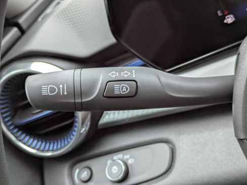 New 2026 Chevrolet Trax LT FWD image 18