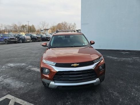 Certified 2021 Chevrolet TrailBlazer LT w/ Convenience Package image 2