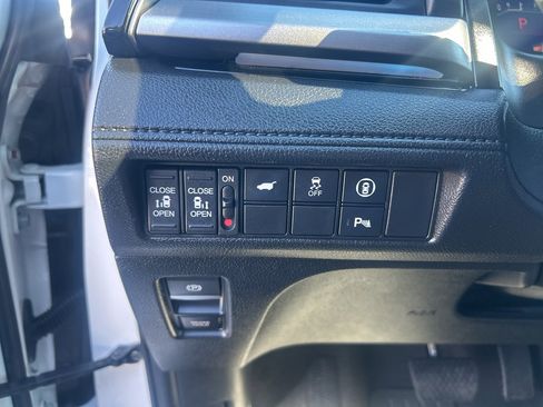 Used 2022 Honda Odyssey Touring image 26