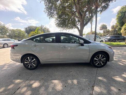 Used 2025 Nissan Versa SV FWD image 6