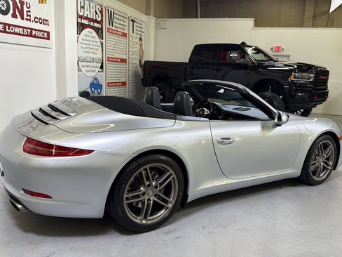 Used 2014 Porsche 911 Carrera image 10