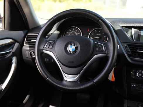 Used 2015 BMW X1 sDrive28i RWD image 26