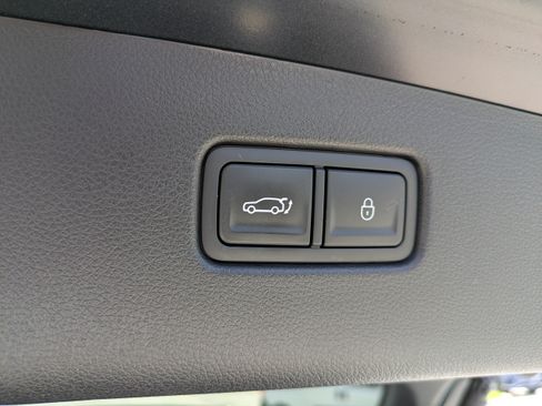 Certified 2024 Genesis GV70 2.5T w/ Sport Prestige Package AWD/4WD image 12