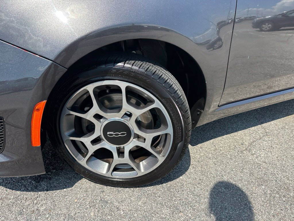 Used 2018 FIAT 500 Pop FWD image 29
