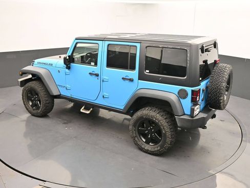 Used 2017 Jeep Wrangler Unlimited Sport AWD/4WD image 35
