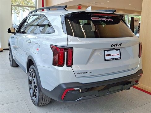 New 2026 Kia Sorento X-Line EX image 4