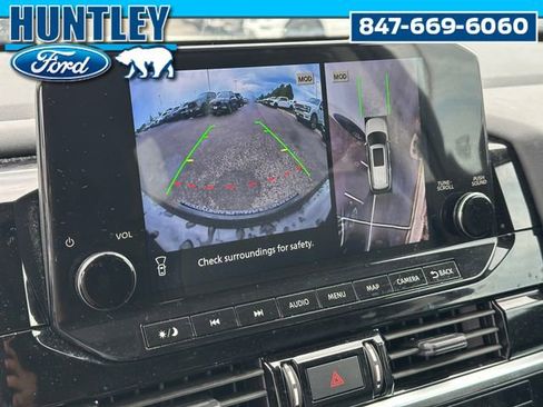 Used 2023 Nissan Pathfinder SL w/ Lighting Package (N92) AWD/4WD image 26