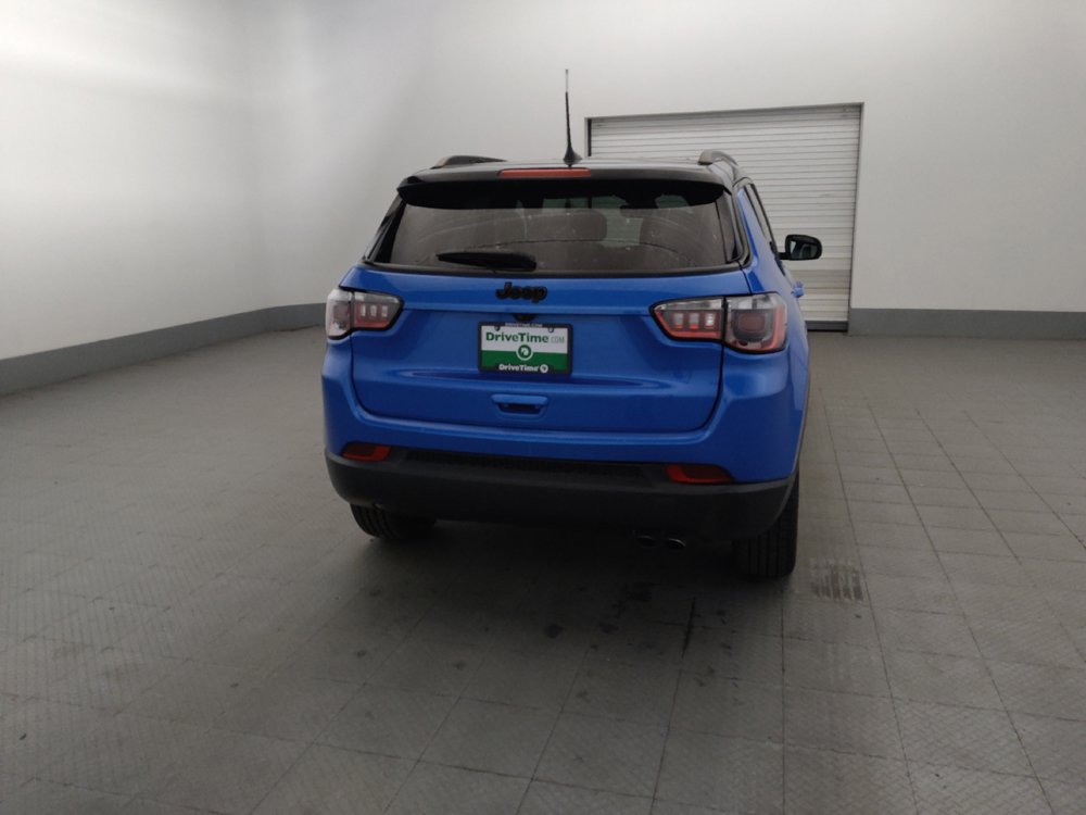 Used 2022 Jeep Compass Latitude FWD image 7