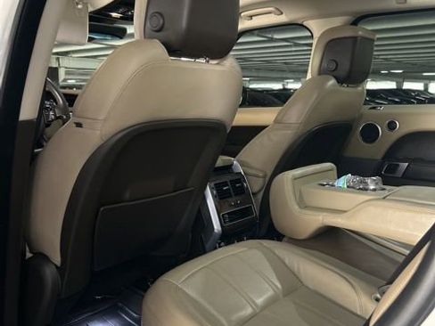 Used 2019 Land Rover Range Rover Sport HSE AWD/4WD image 5