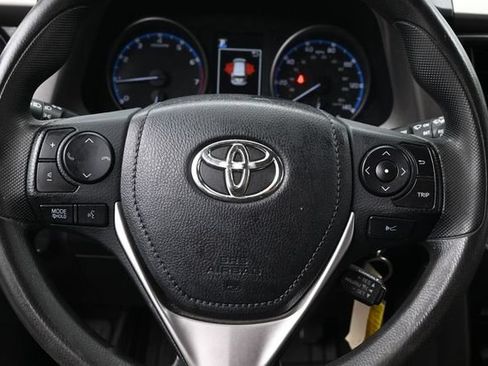 Used 2018 Toyota RAV4 LE w/ All Weather Liner Package AWD/4WD image 19