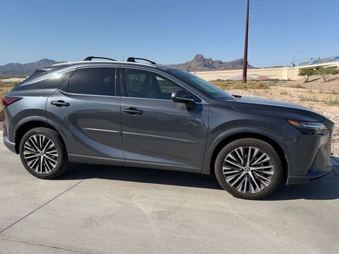 Used 2025 Lexus RX 350 Premium Plus w/ Convenience Package image 5