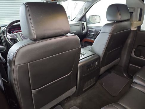 Used 2018 GMC Sierra 1500 SLT image 18