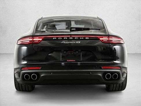 Used 2017 Porsche Panamera 4S image 7