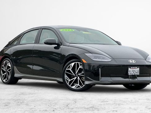 Certified 2024 Hyundai Ioniq 6 SEL RWD image 2
