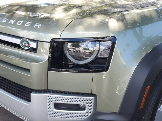 Used 2024 Land Rover Defender 110 S AWD/4WD image 10