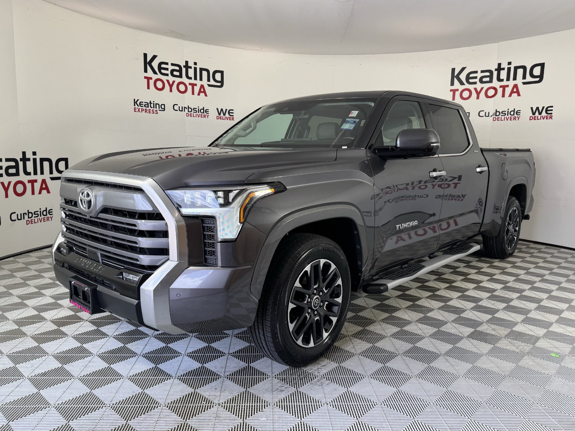 Used 2023 Toyota Tundra Limited RWD image 9