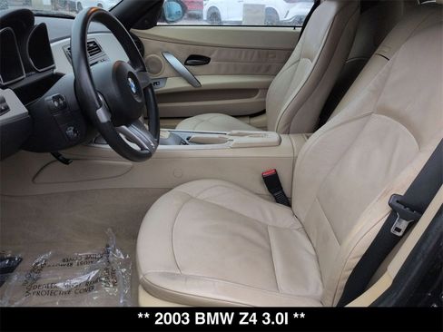 Used 2003 BMW Z4 3.0i image 13