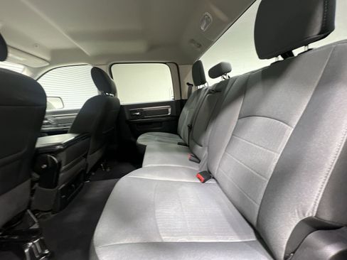 Used 2023 RAM 1500 Classic SLT AWD/4WD image 21