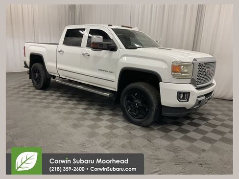 Used 2015 GMC Sierra 2500 Denali image 1