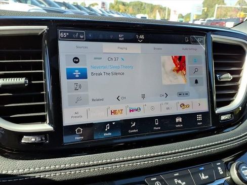 New 2026 Chrysler Pacifica Select w/ S Appearance Package image 19