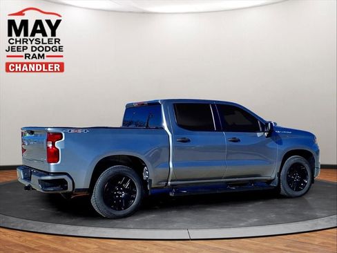 Used 2023 Chevrolet Silverado 1500 Custom image 18
