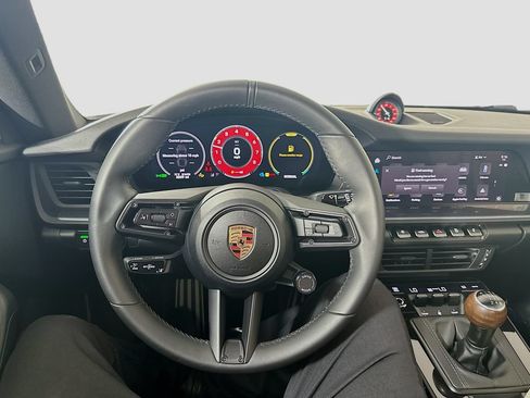 Certified 2025 Porsche 911 Carrera T RWD image 12