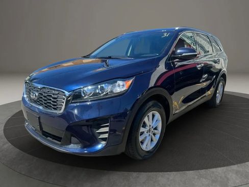 Used 2020 Kia Sorento LX w/ LX I4 Convenience Package AWD/4WD image 1