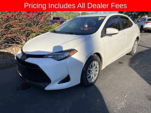 Used 2018 Toyota Corolla LE FWD image 1