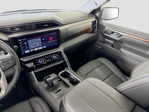 New 2026 GMC Sierra 1500 Denali w/ Denali Reserve Package AWD/4WD image 24
