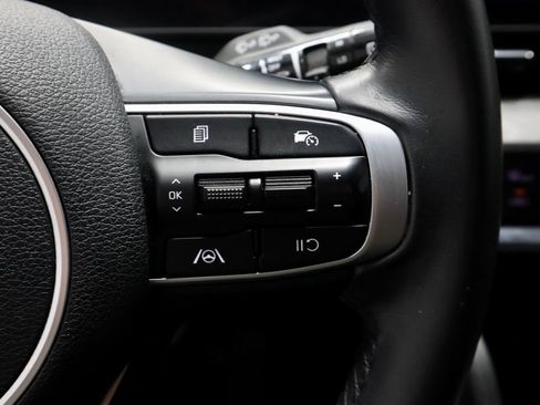 Used 2025 Kia Sportage X-Line w/ Premium Package AWD/4WD image 31