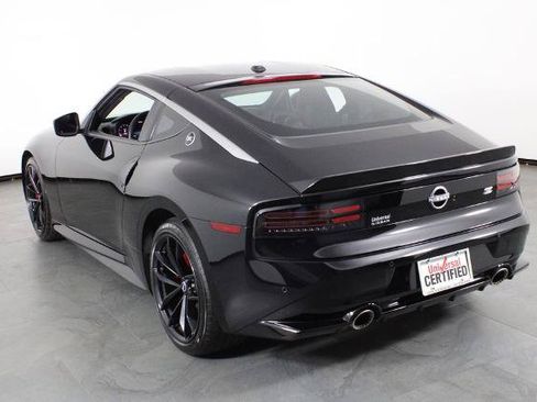 Certified 2025 Nissan Z Performance w/ Floor Mat Package RWD image 16